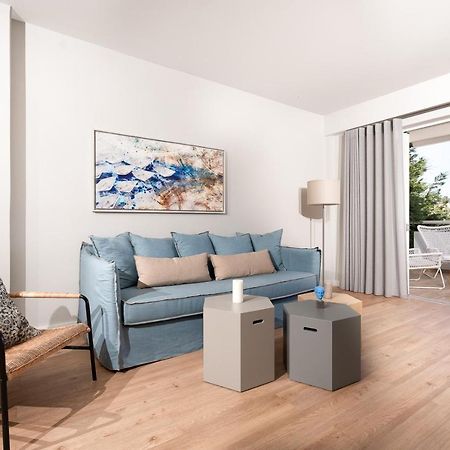 Blue Avra Apartment By A&D Properties Pórto Ráfti Exteriör bild