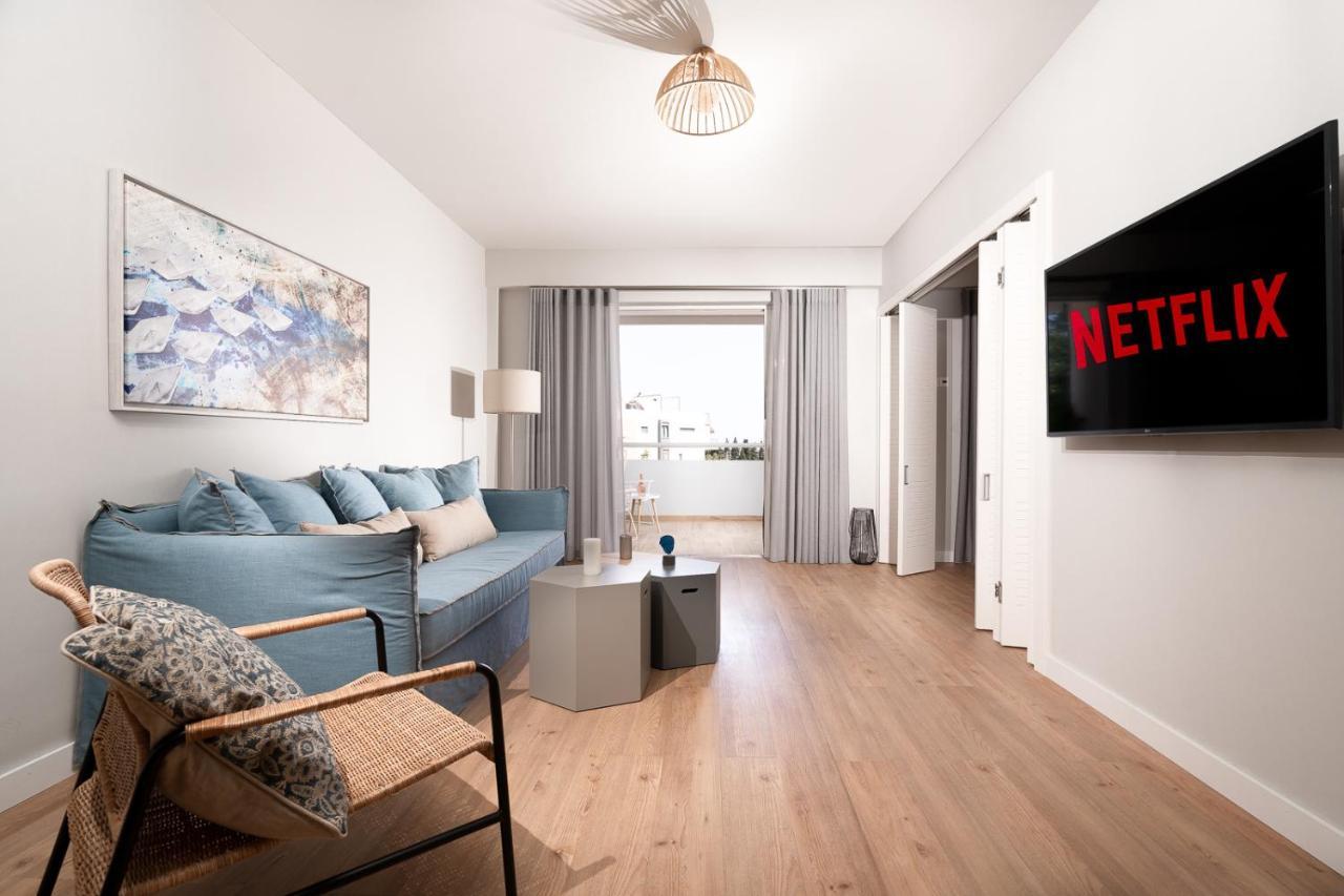 Blue Avra Apartment By A&D Properties Pórto Ráfti Exteriör bild